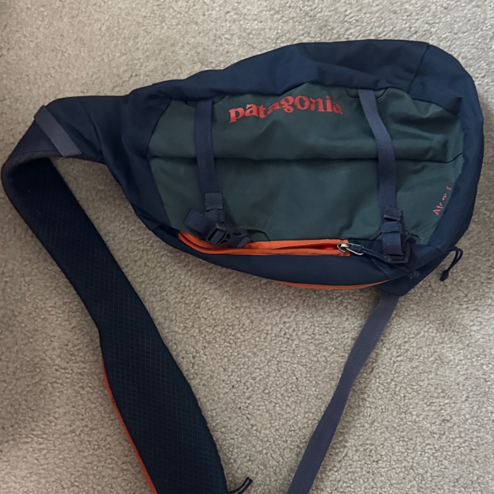 Patagonia unisex Belt Bag - Gray and Navy with hints of Orange.